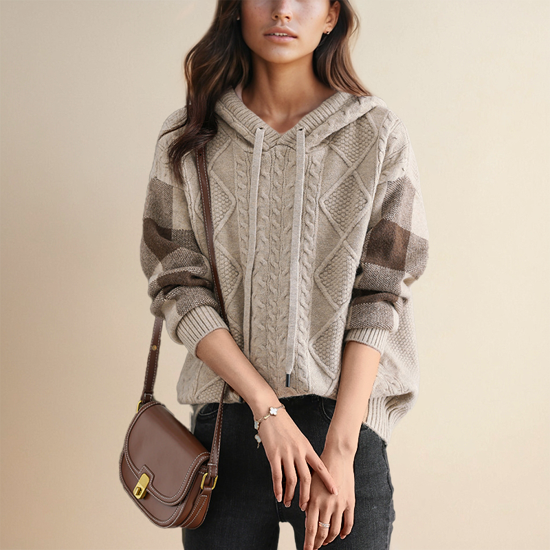 Emily | Knitted Hoodie