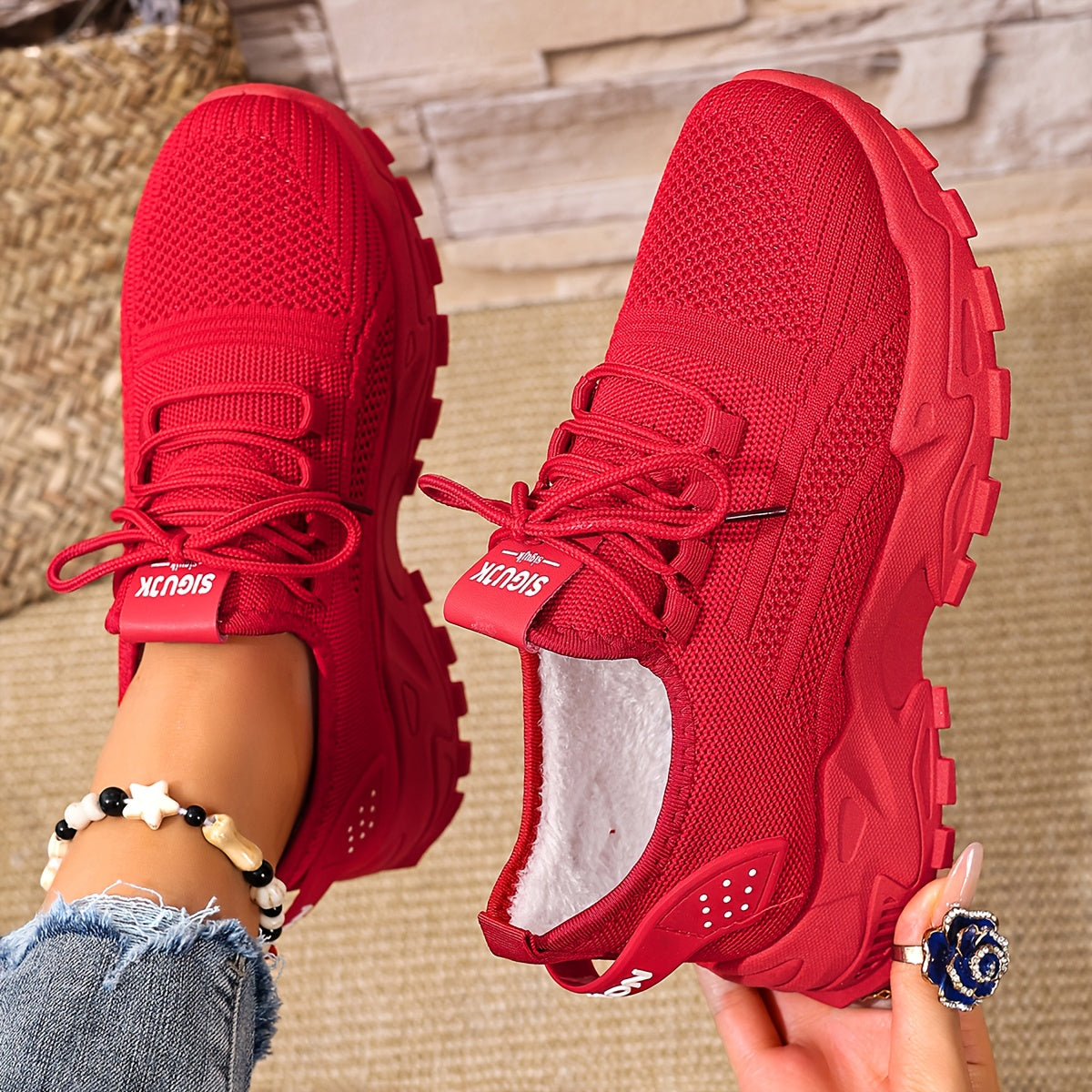 Women's trainers