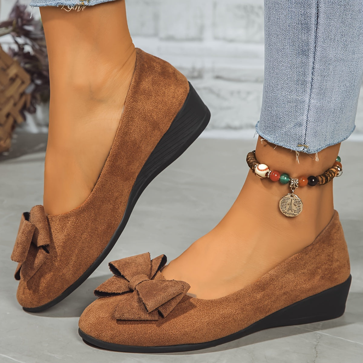 Women's shoes