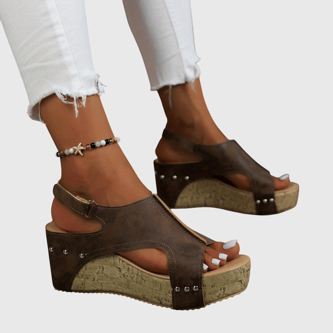 LUCINDA | LEATHER LIGHTWEIGHT SANDALS