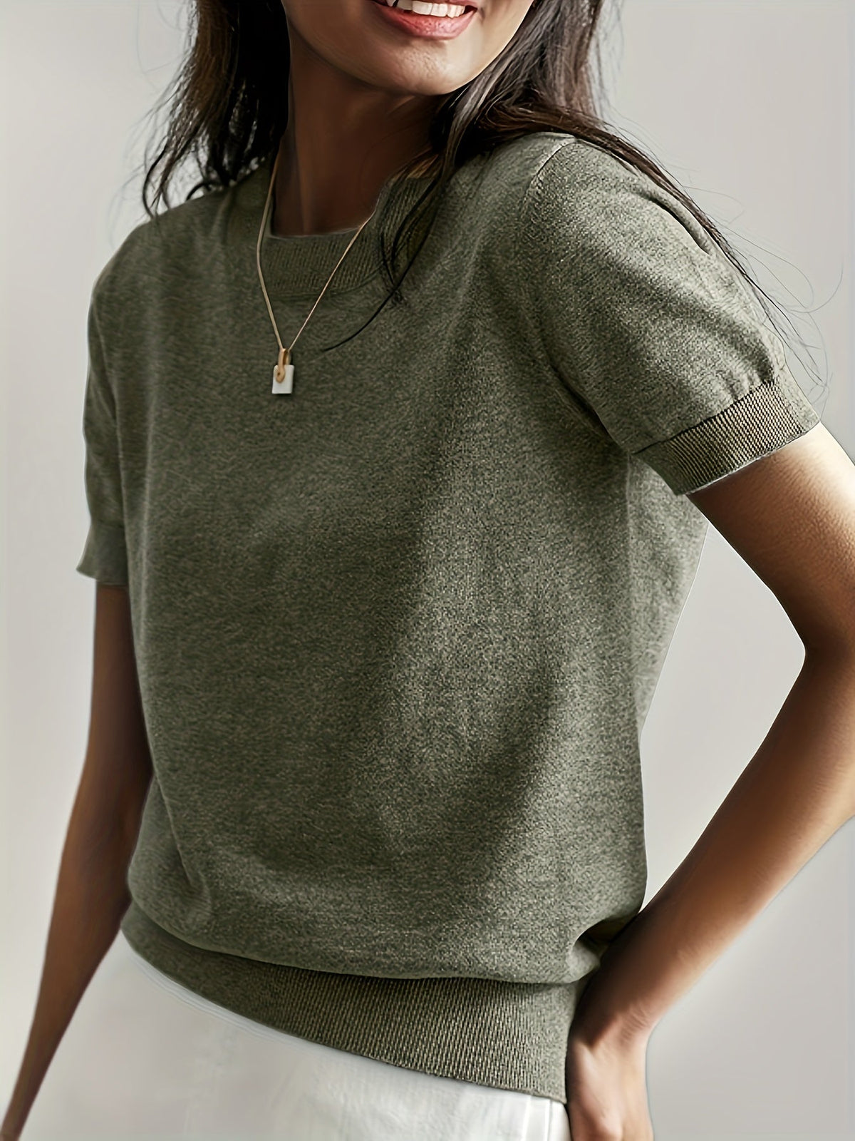 Robynn | Short-Sleeve Crew-Neck Jumper