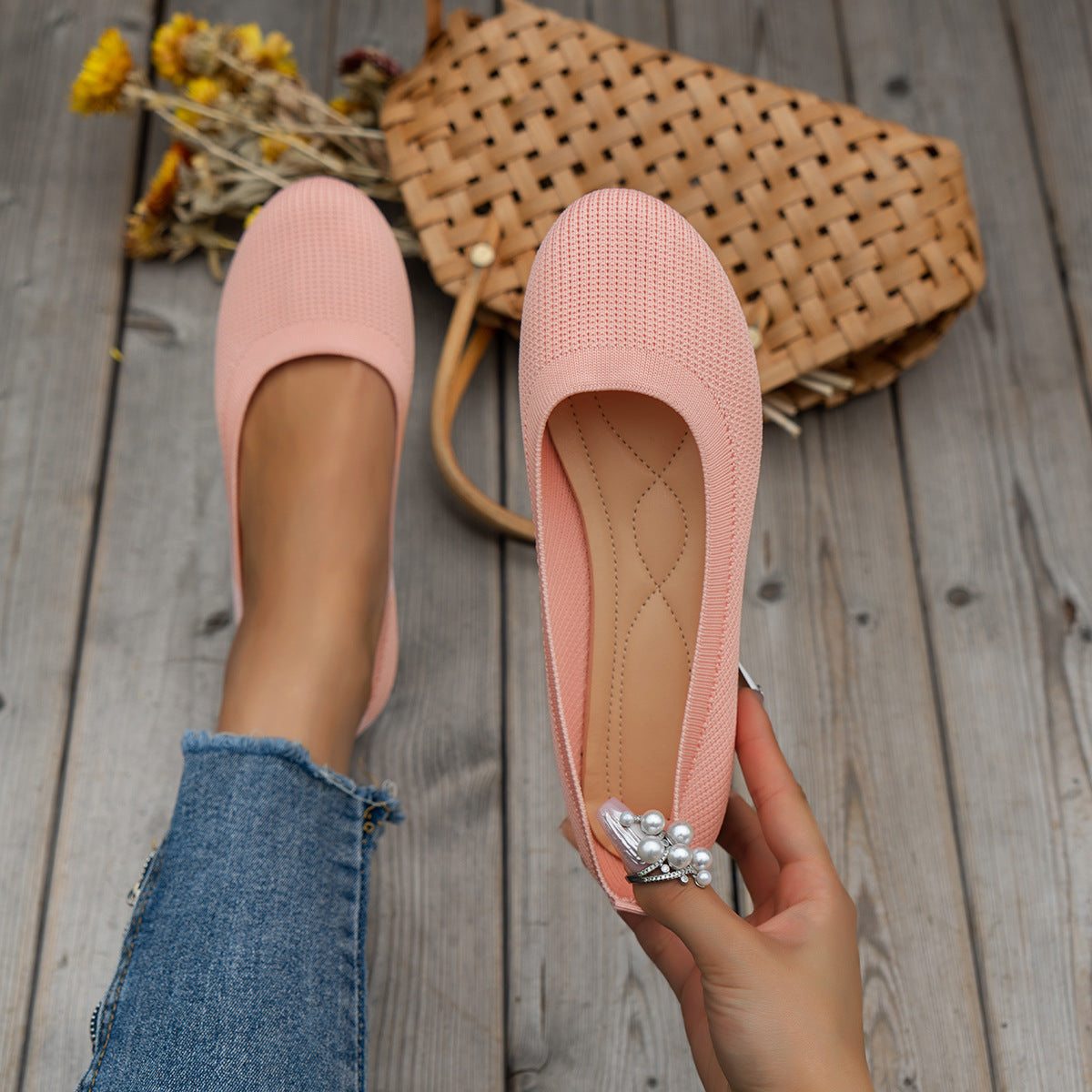 Women's shoes