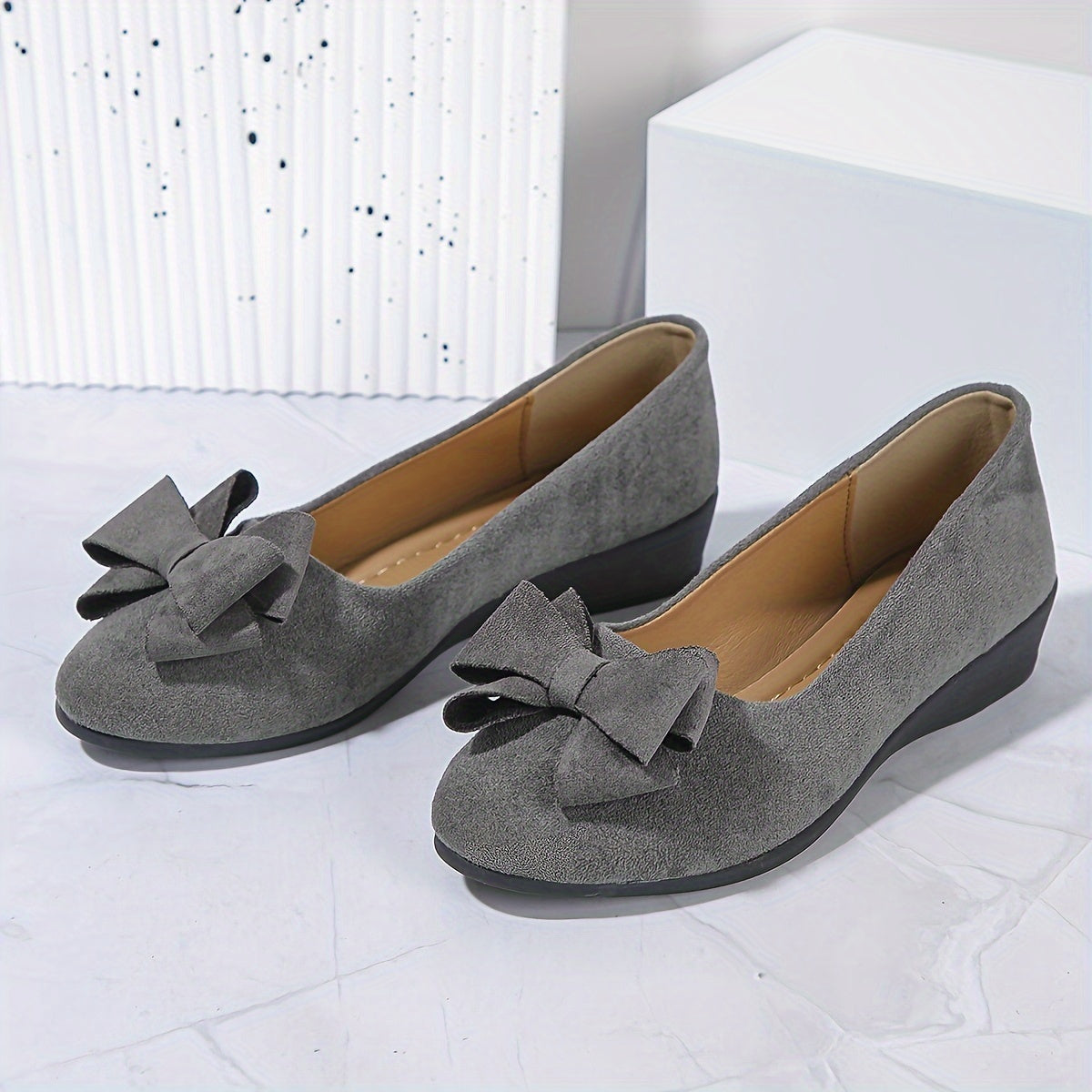 Women's shoes