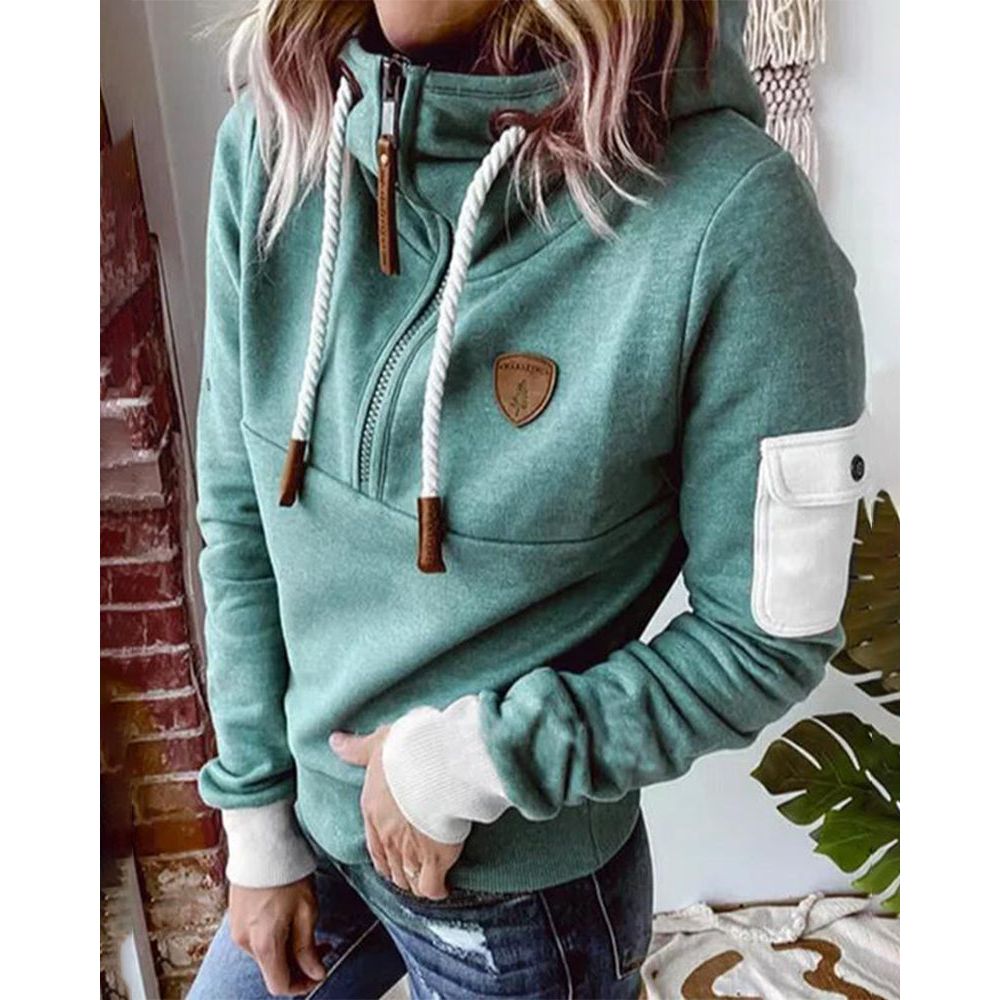 Tynisha | Contrast-Detail Hoodie