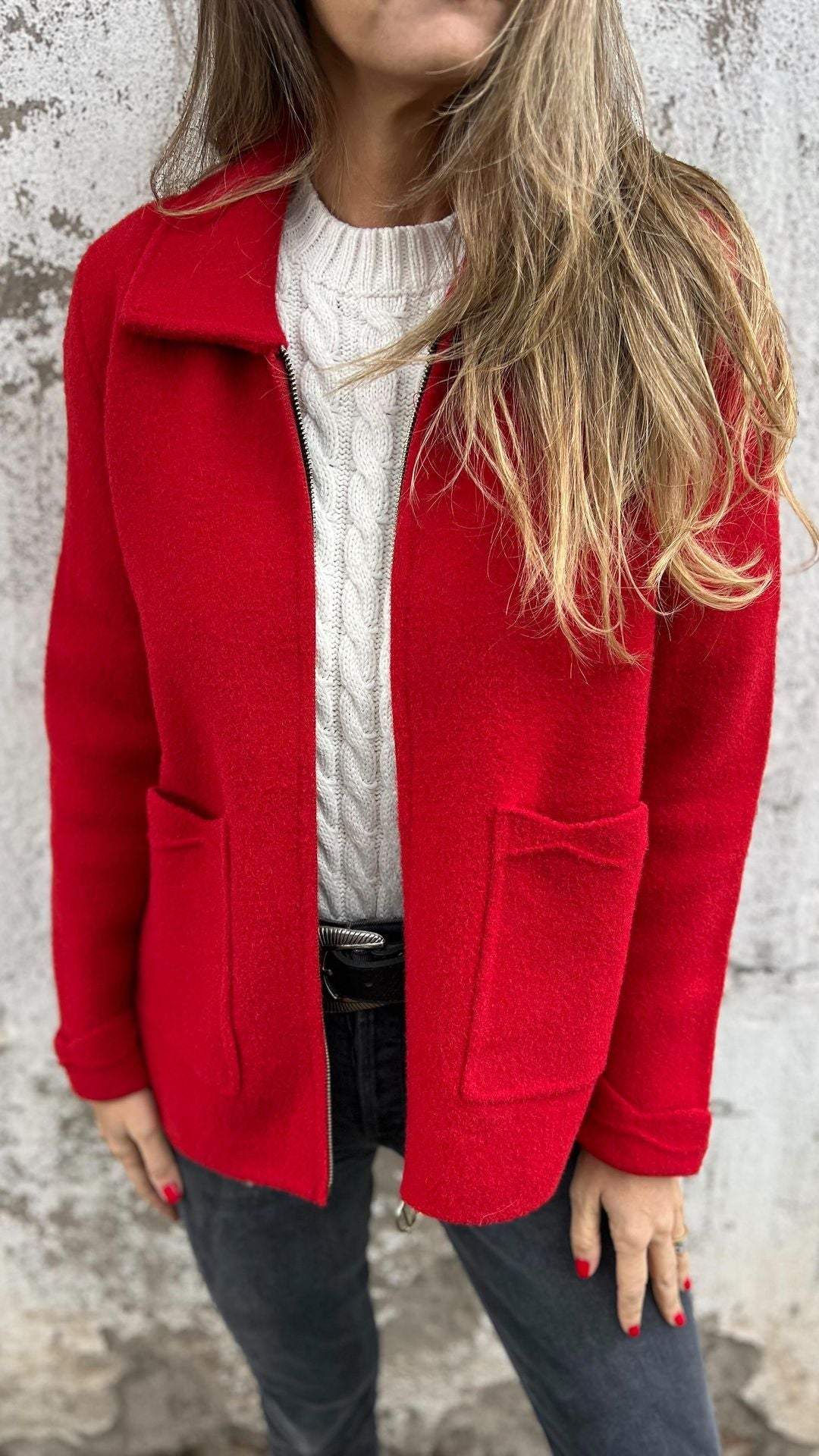 Jeannine | Collared Zip Jacket