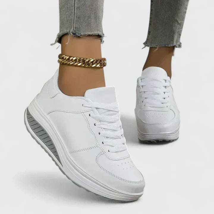 CARMELIYAH | LACE-UP ARCH-SUPPORT TRAINERS