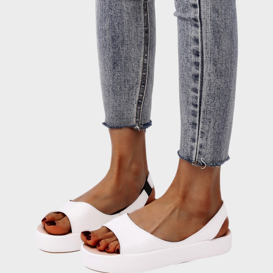 DOVE | WIDE-FIT ARCH-SUPPORT SANDALS