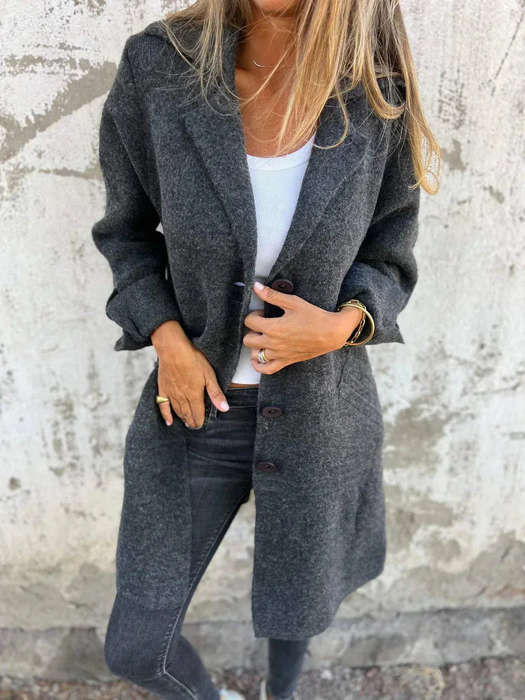 Odette | Textured Notch-Lapel Blazer