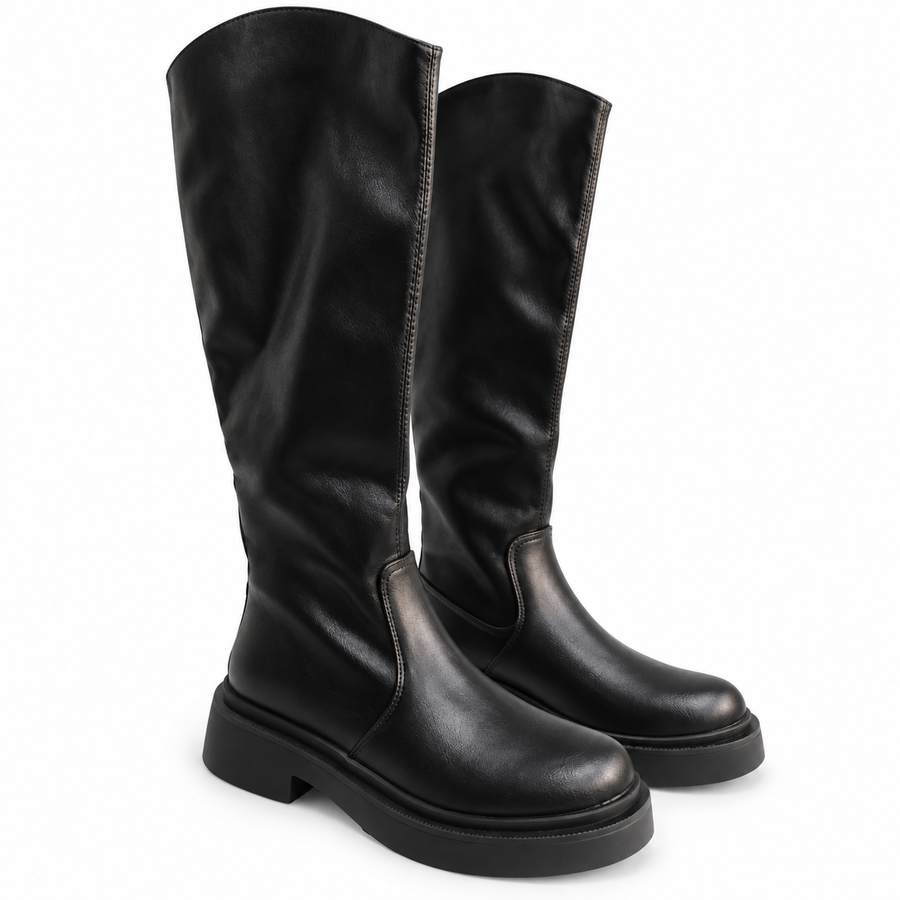 Women's knee-high boots with a chunky tread sole, a zipped shaft and a knee-high shaft