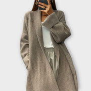 Women's long cardigan with an open front, long sleeves and a ribbed texture