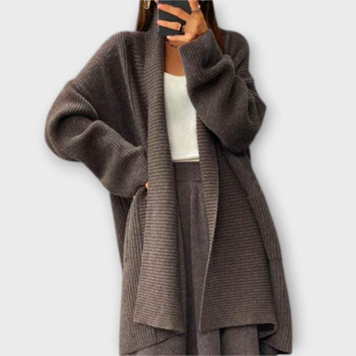 Women's long cardigan with an open front, long sleeves and a ribbed texture