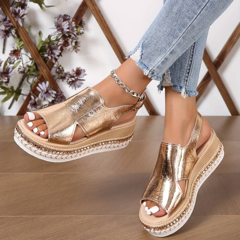 BAYLIE | WIDE-FIT ANTI-SLIP SANDALS