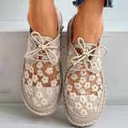 Women's shoes
