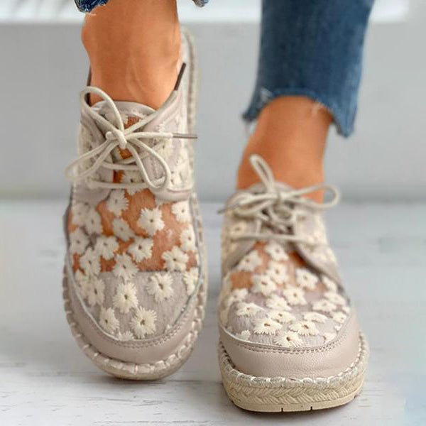 Women's shoes