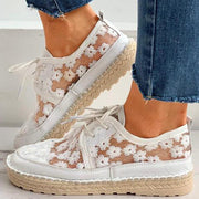 Women's shoes