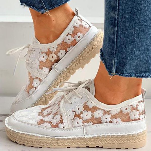 Women's shoes