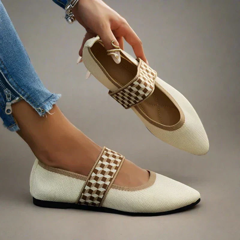 Women's mary jane shoes