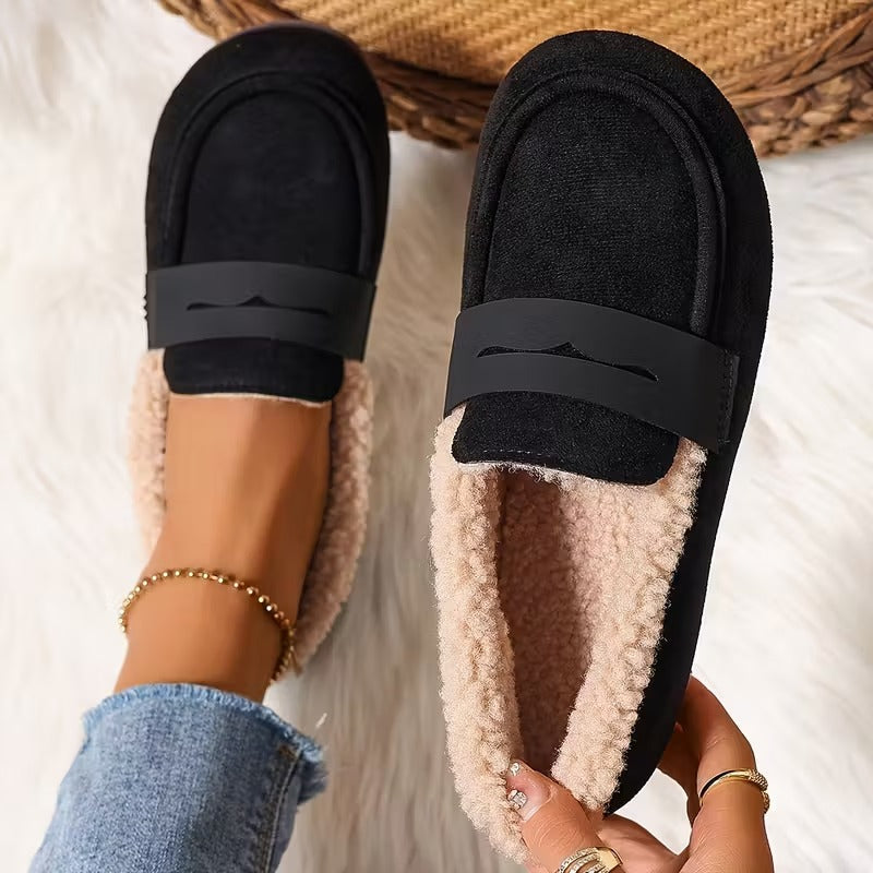 Women's loafers with a textured lining, an apron-style front and a slip-on design