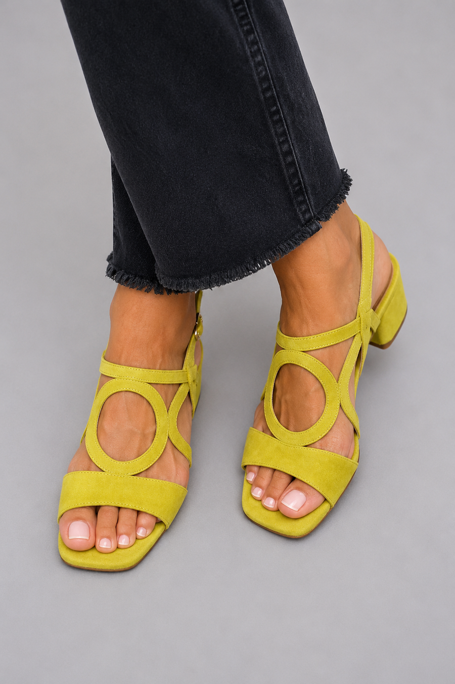Women's heeled sandals with ring detailing, a slingback strap and an open toe