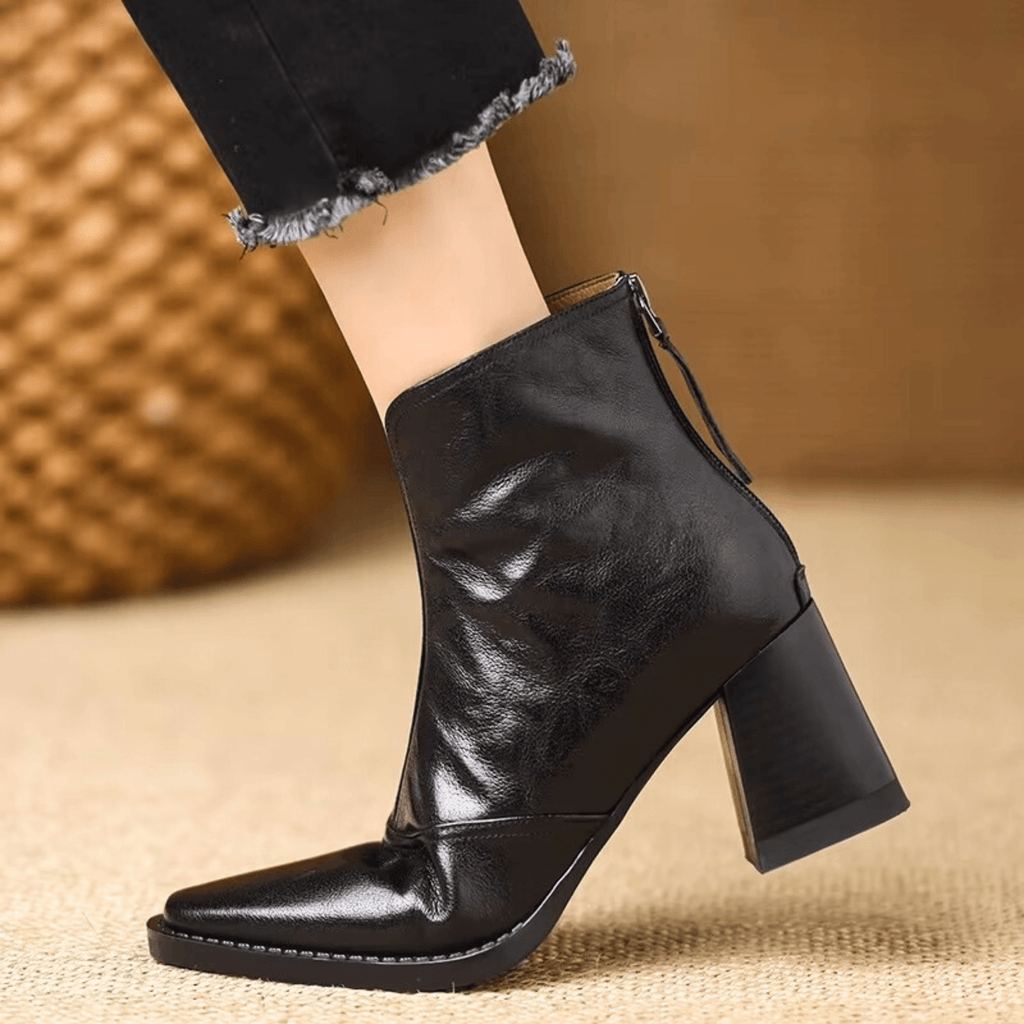 CLAUDIA | LEATHER PRODUCT