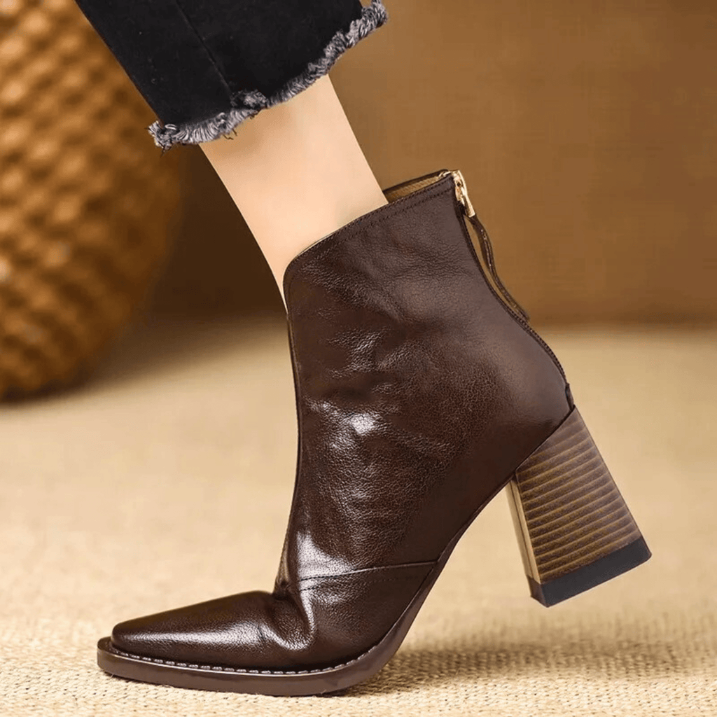 CLAUDIA | LEATHER PRODUCT