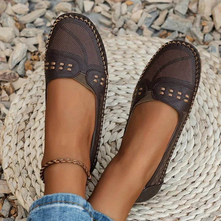Women's mary jane shoes
