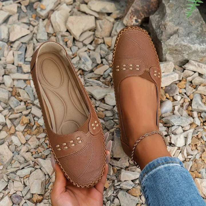 Women's mary jane shoes