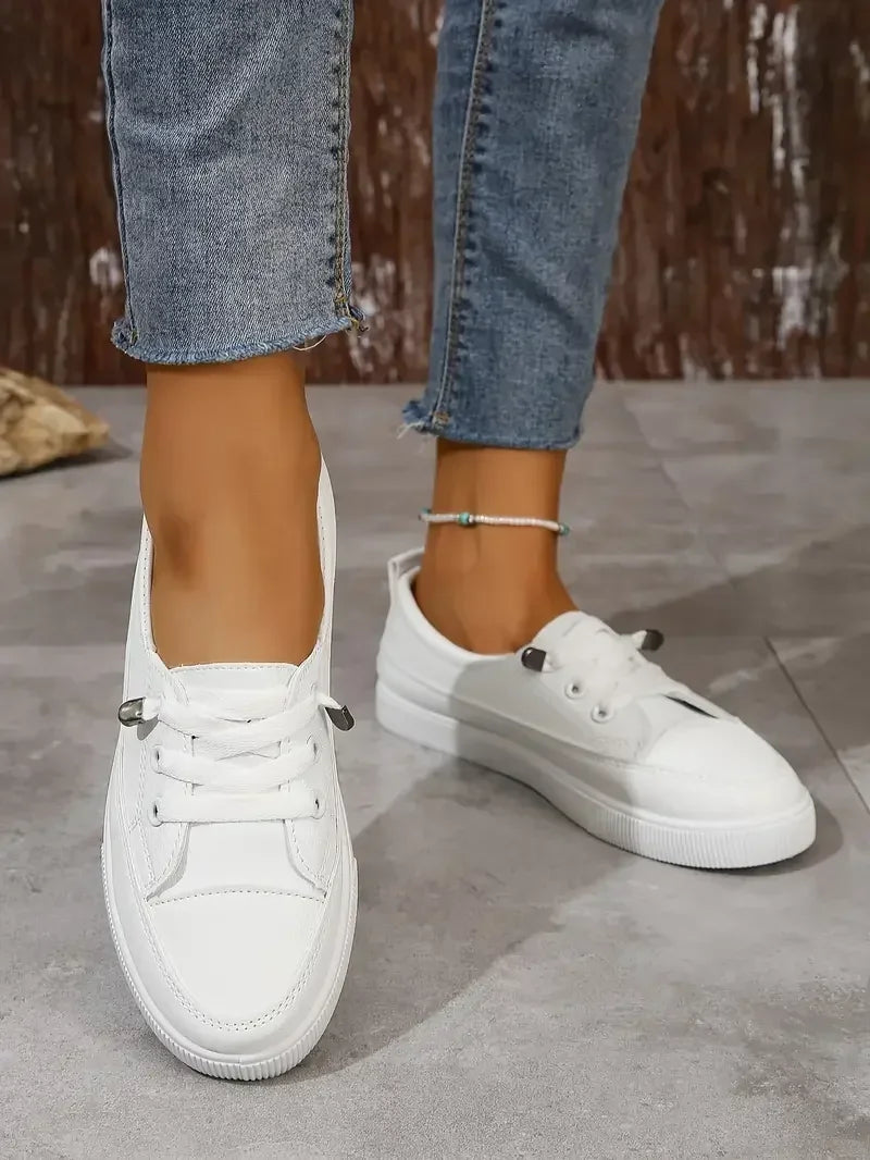 Women's trainers