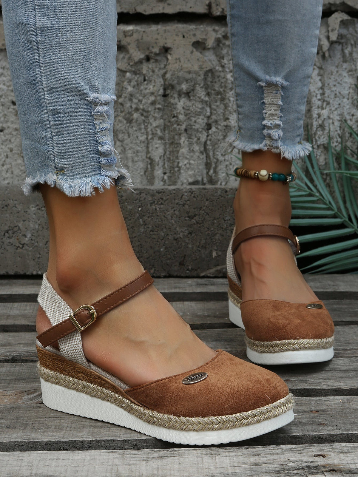 Women's sandals